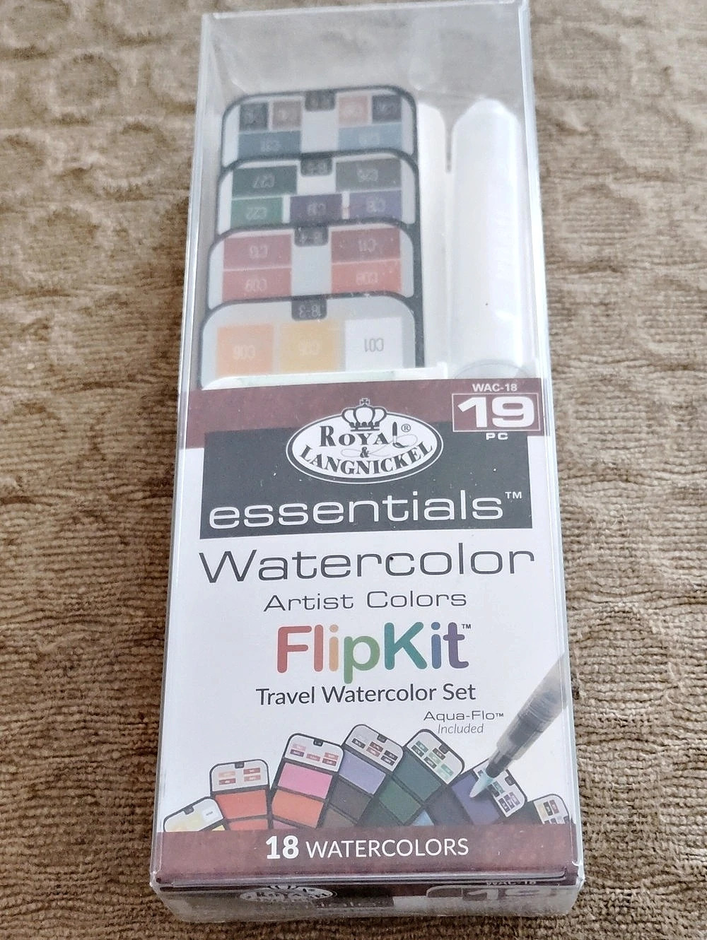 Royal & Langnickel Essentials 19pc Watercolor Flip Kit